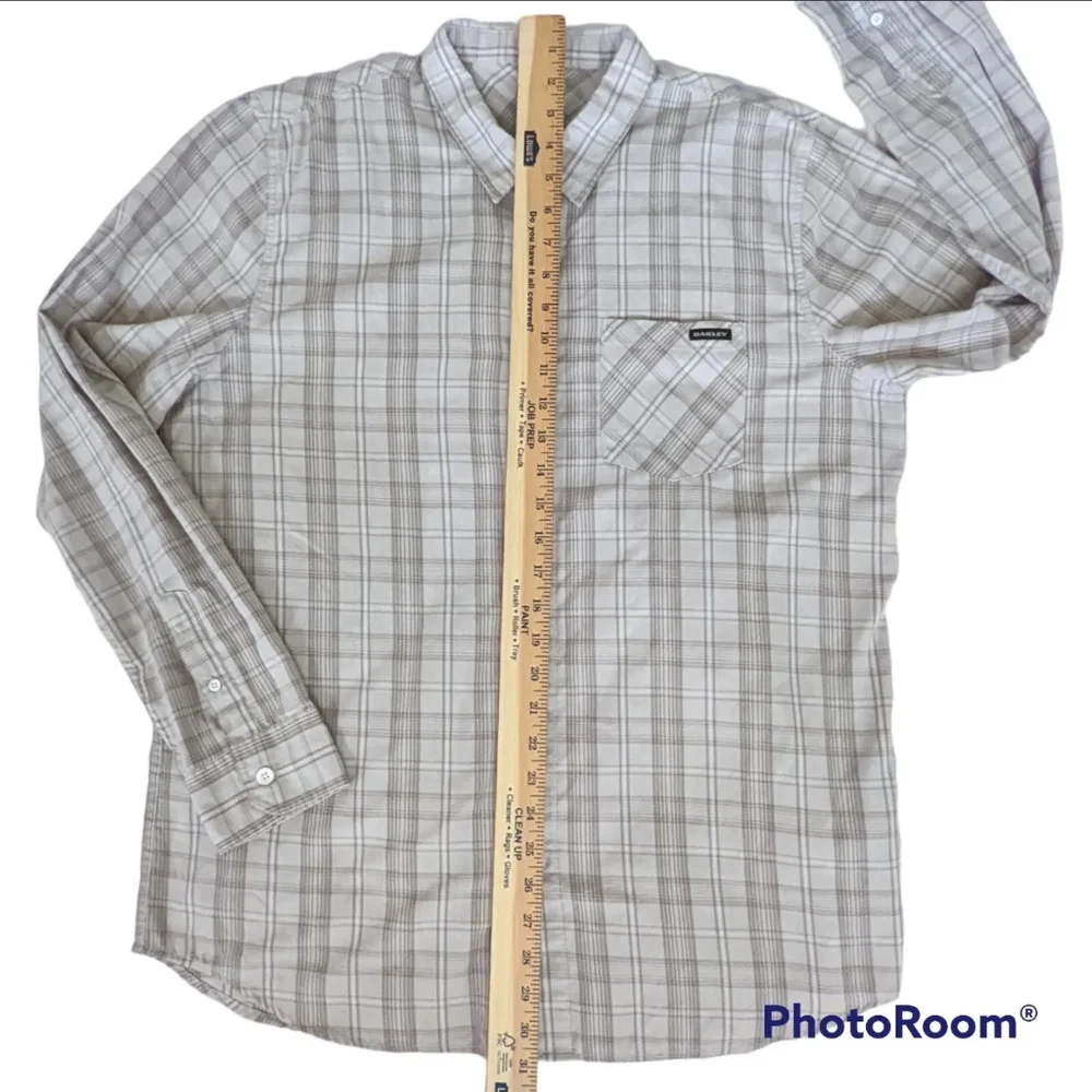 Oakley Shirt Mens Sz L Gray Button Up Long Sleeve Chest Pocket Dress Shirt - Picture 3 of 11